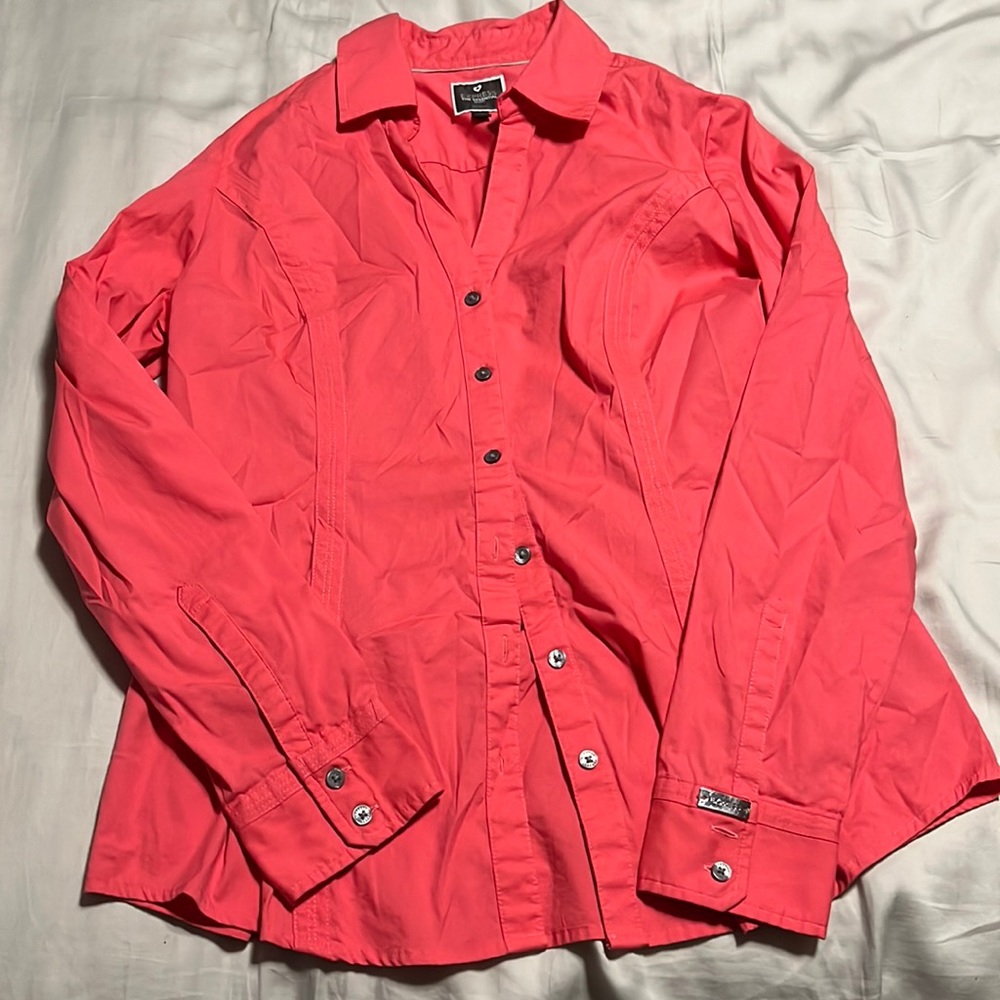 Women’s Express shirt